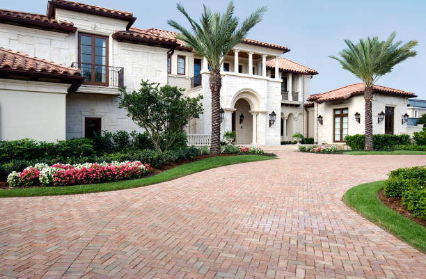 Best Driveway Pavers Contractor  in Waconia, MN